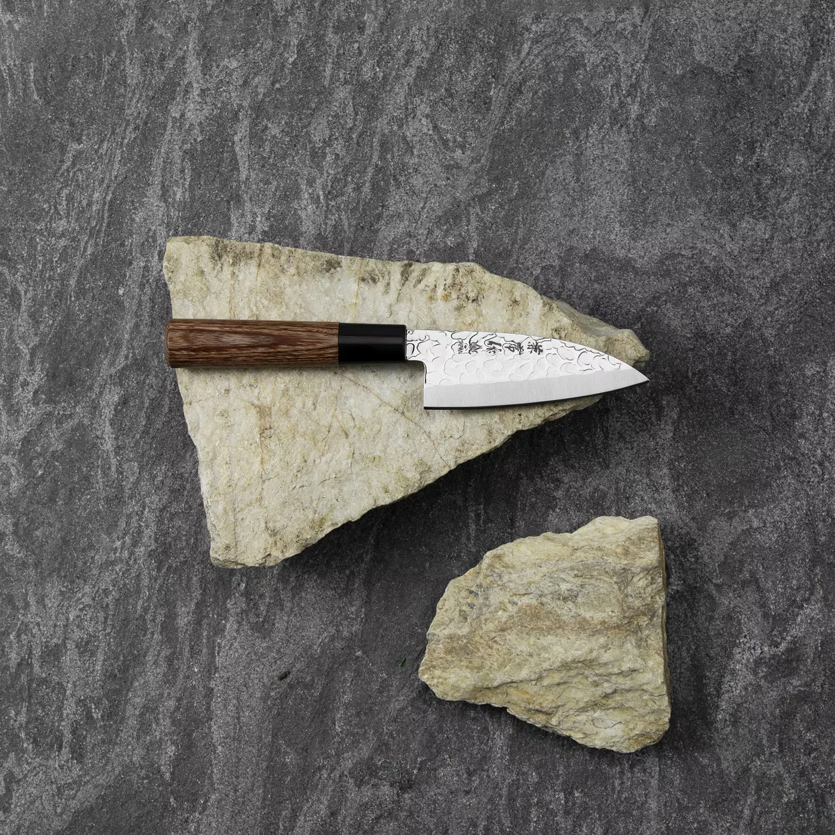 Kanetsune 950 DSR-1K6 Nóż Mini Deba 10,5 cm — zdjęcie 4