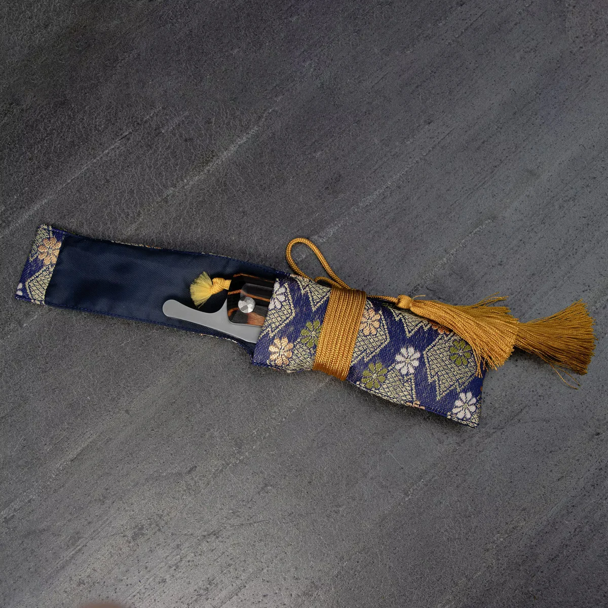 Mcusta Friction Folder Nóż Składany Czarno-Żółty VG-10 7,5 cm — zdjęcie 9