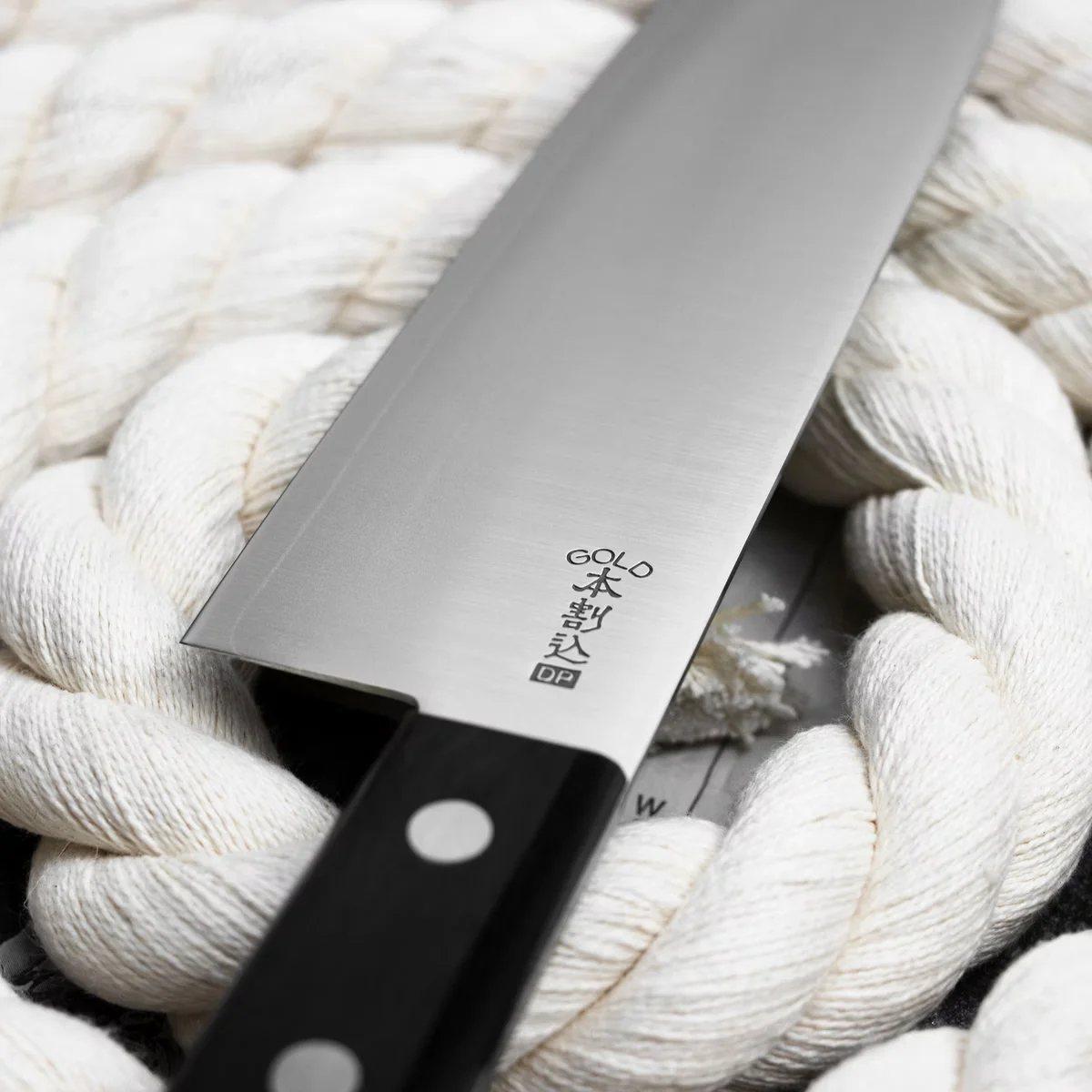 Kanetsune 5500 VG-2 Nóż Santoku 16,5 cm — zdjęcie 6