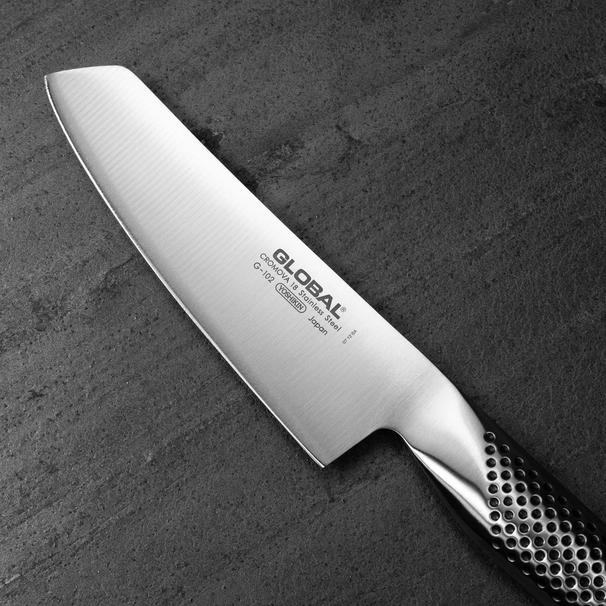 Nóż kuchenny Nakiri Global G-102 do warzyw 14 cm — zdjęcie 3