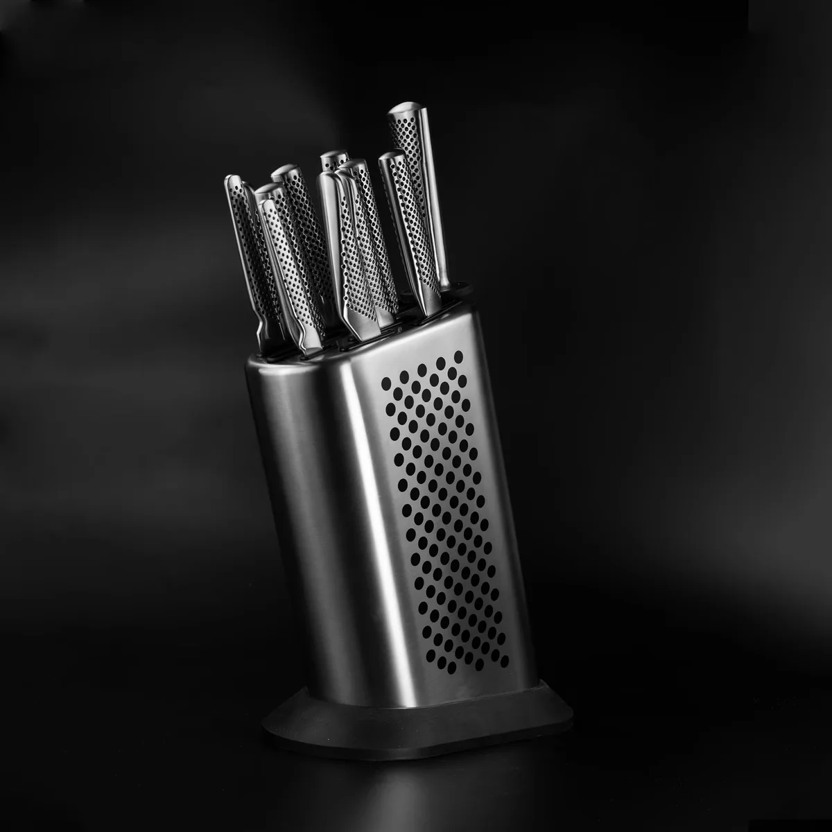 Global Zestaw 10 noży i ceramicznego musaka w eleganckim bloku w kropki, 11-częściowy — zdjęcie 12