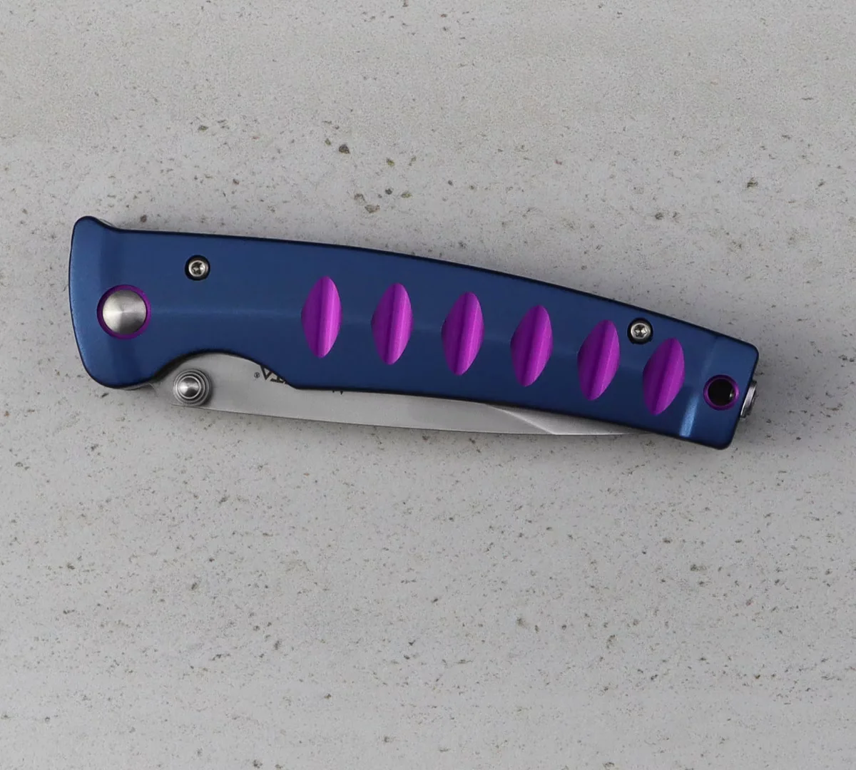 Mcusta Katana VG-10 Blue/Purple Nóż Składany 8,5 cm — zdjęcie 7