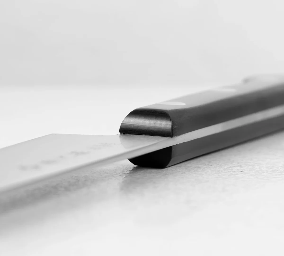 Tojiro Basic Damascus VG-10 Nóż uniwersalny 13,5 cm — zdjęcie 9
