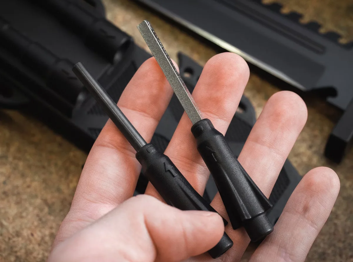 Boker Magnum M-Spec Survival Knife Nóż Survivalowy — zdjęcie 9