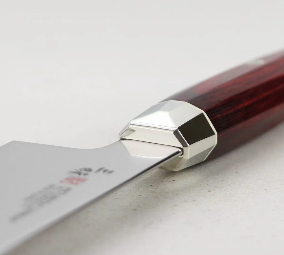 Mcusta Zanmai Red Revolution SPG2 Nóż Szefa Kuchni 21 cm — zdjęcie 9