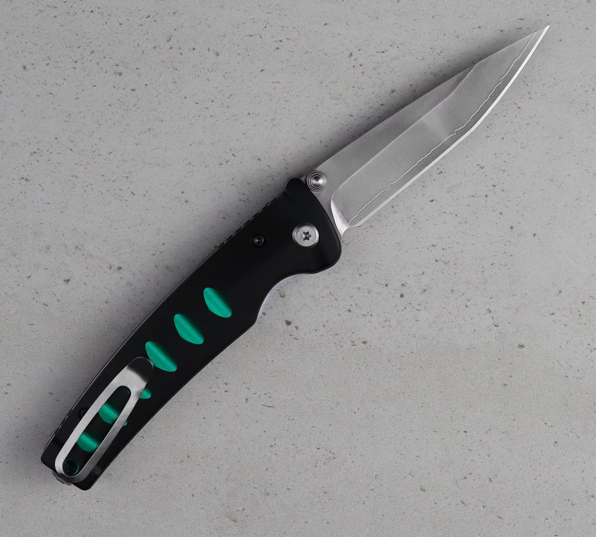 Mcusta Katana VG-10 Nóż Składany Czarno-Zielony 8,5 cm — zdjęcie 4