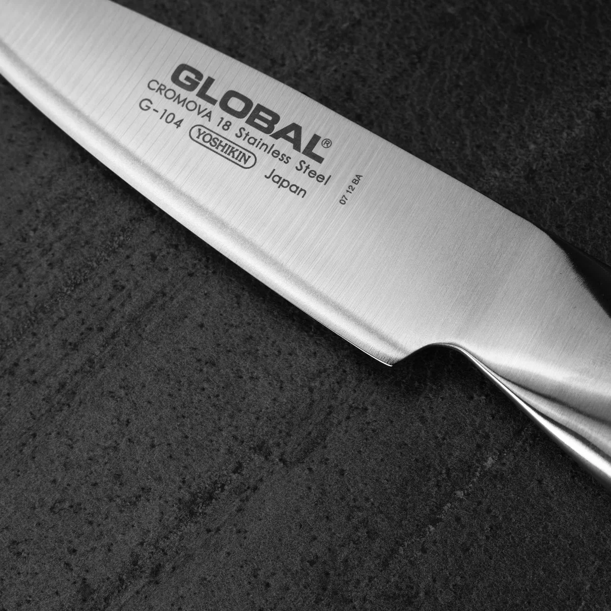 Global G-104 Nóż do obierania, ostrze 10 cm — zdjęcie 4