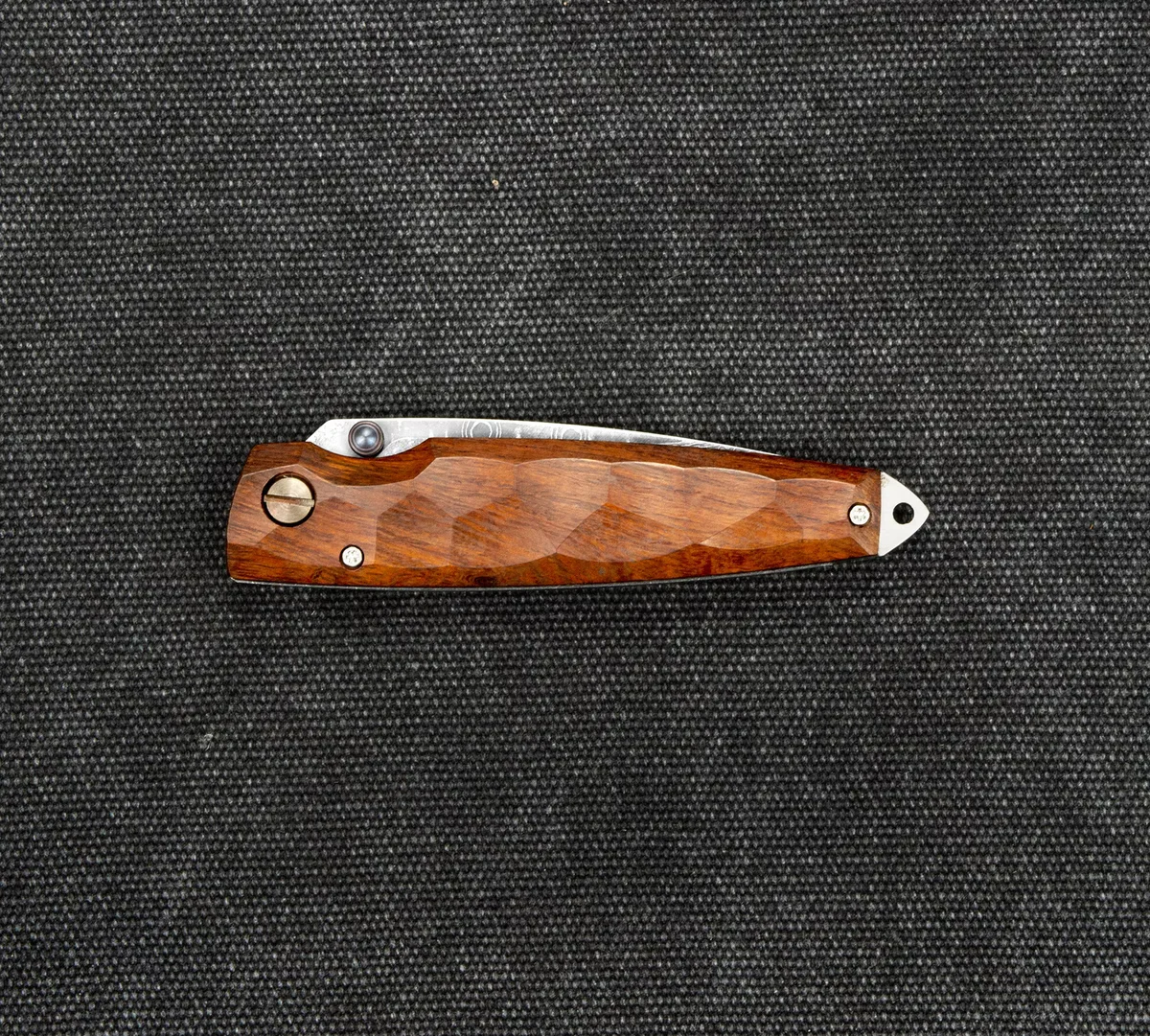 Mcusta Shinra Emotion 2 Ironwood Damascus VG-10 Nóż Składany 6,5 cm — zdjęcie 4