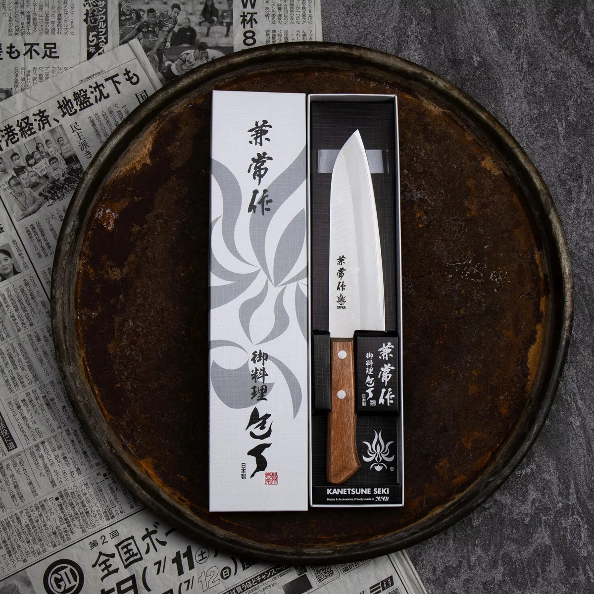 Kanetsune Seki 510 Nóż Santoku Shiro-2/SS 16,5 cm — zdjęcie 2