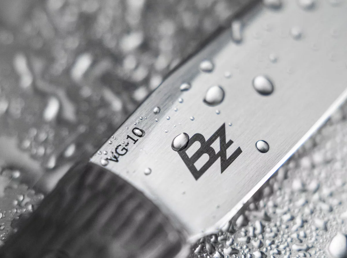 Nóż Böker Plus Urban Trapper Jigged Titanium — zdjęcie 3