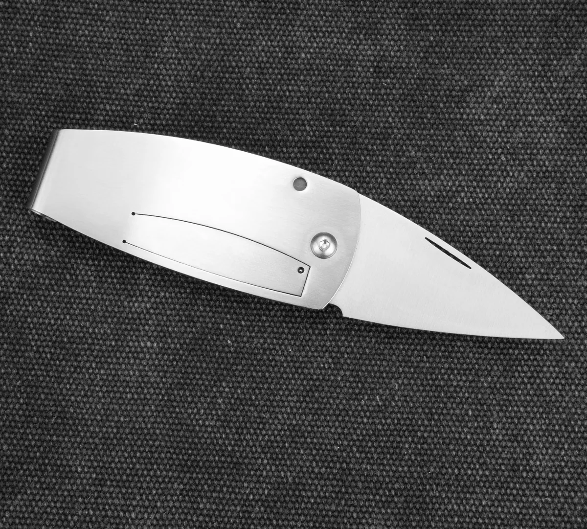 Mcusta Kikyo Money Klip AUS-8 – Nóż składany z klipsem na pieniądze, ostrze 5 cm — zdjęcie 3