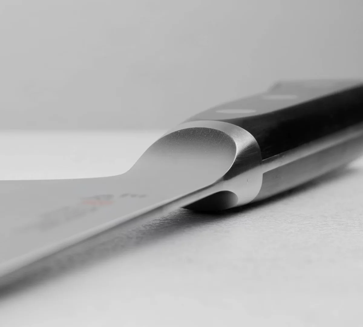 Mcusta Zanmai Classic Damascus VG-10 Pakka Nóż szefa 18 cm — zdjęcie 11