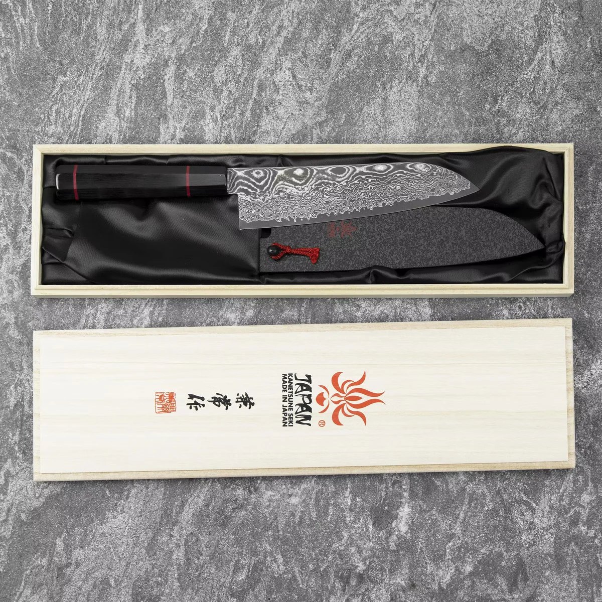 Kanetsune Namishibuki Nóż Santoku SG-2 18 cm z Saya — zdjęcie 2