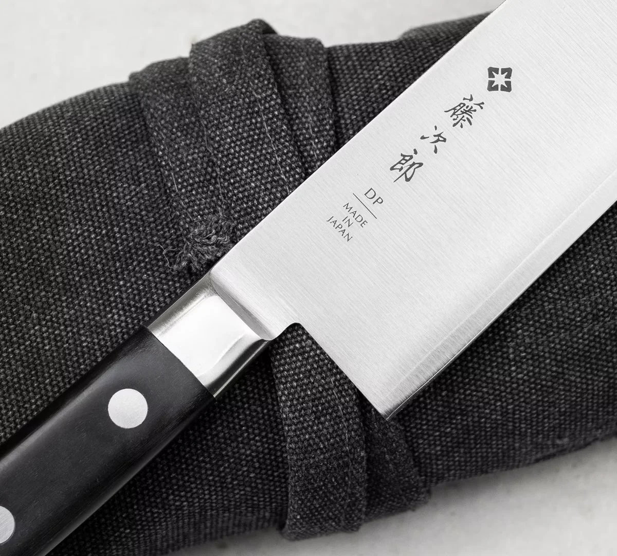 Tojiro Classic VG-10 Nóż Santoku 21 cm — zdjęcie 3