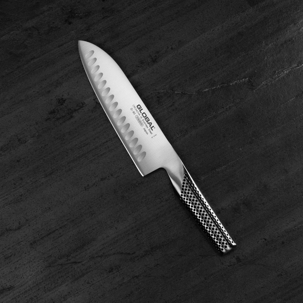 Global Nóż Santoku Żłobiony 18 cm G-80 — zdjęcie 7