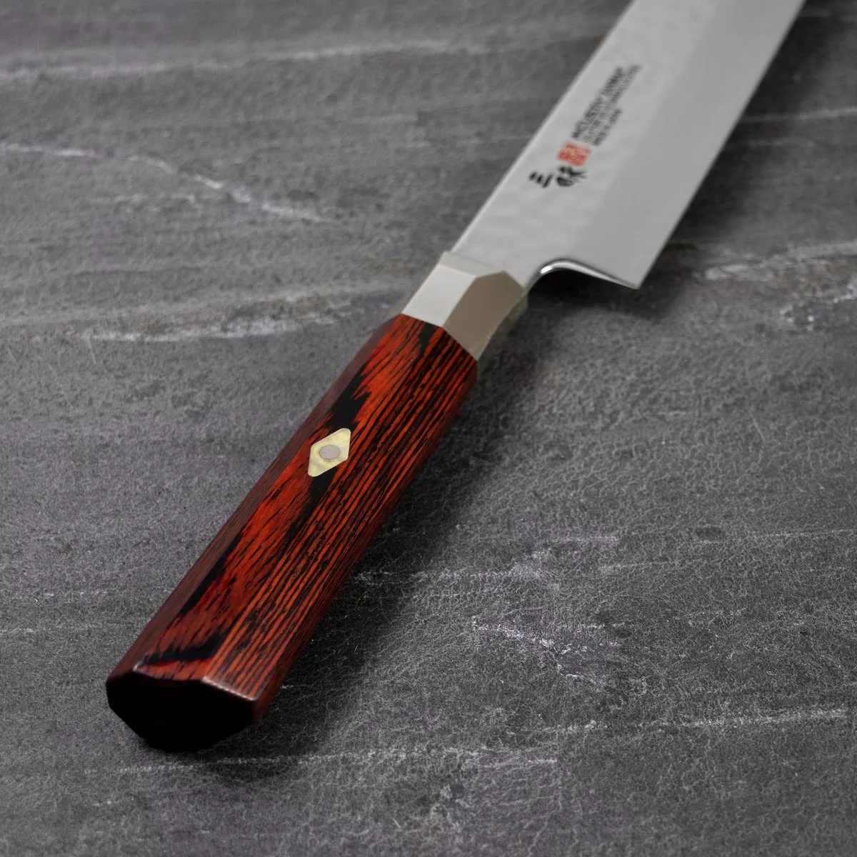 Mcusta Zanmai VG-10 Hammered Supreme Nóż Sujihiki 27 cm — zdjęcie 2