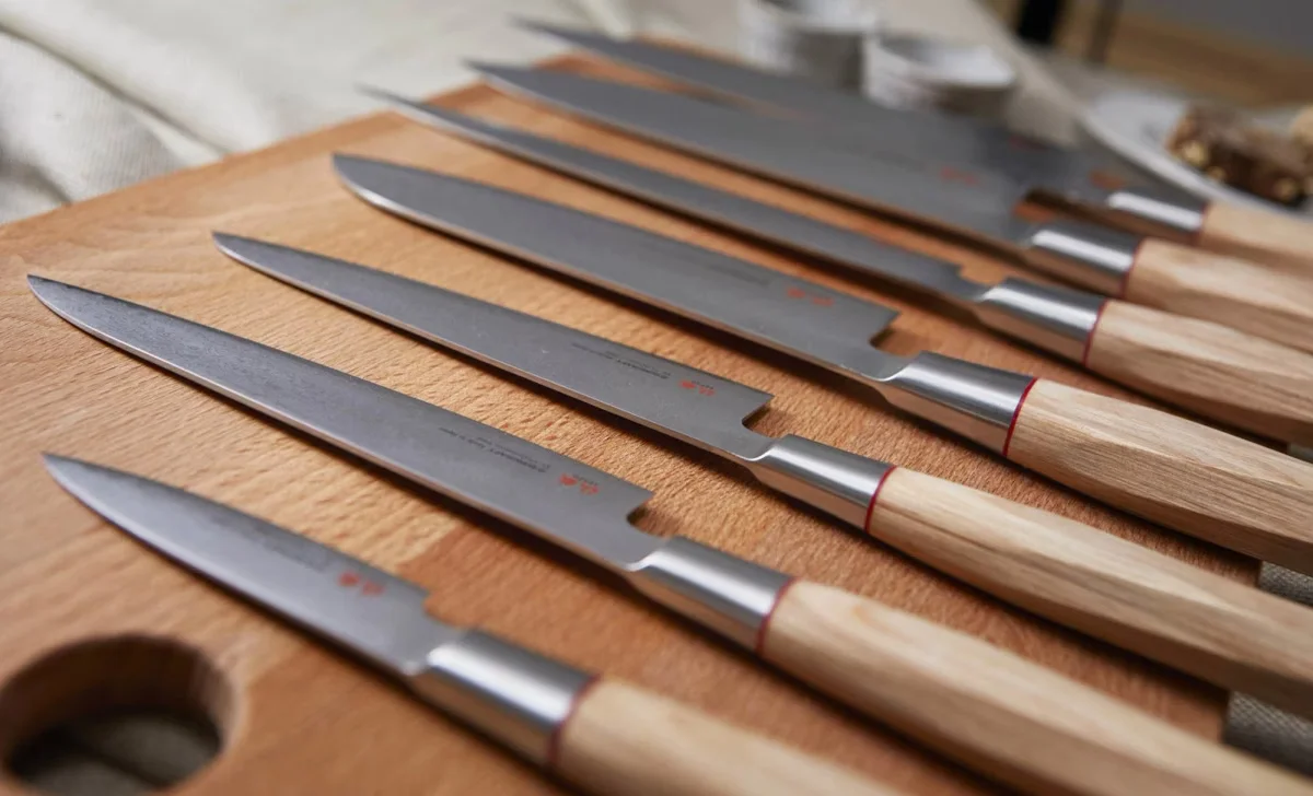 Suncraft Senzo Twisted Octagon nóż Santoku 16.7 cm — zdjęcie 11