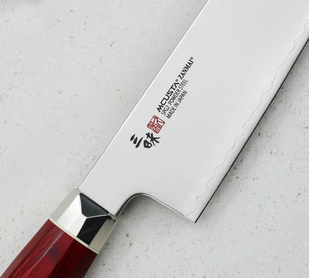 Mcusta Zanmai Red Revolution SPG2 Nóż Santoku 18 cm — zdjęcie 3
