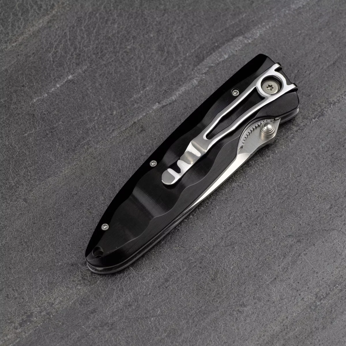Mcusta Classic Wave Black Pakka VG-10 Nóż Składany 8 cm — zdjęcie 7