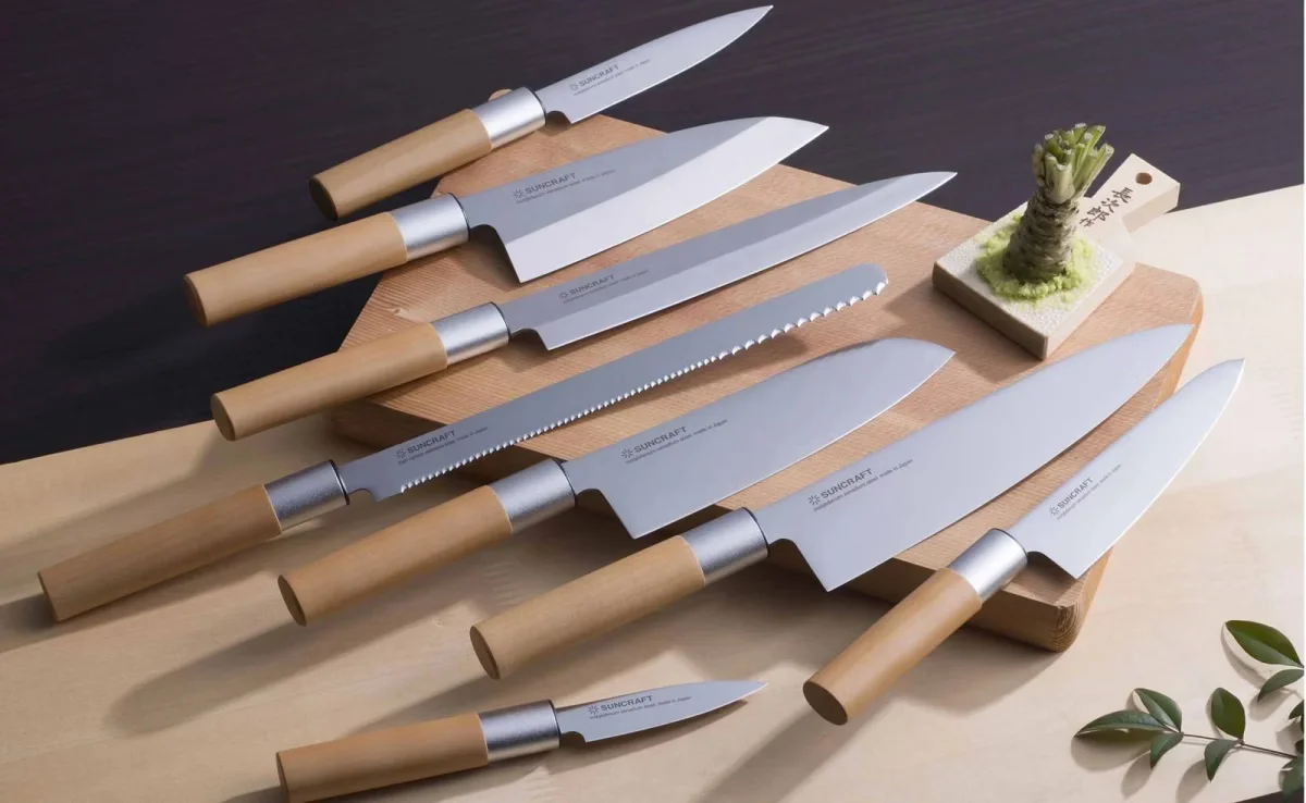 Suncraft SENZO JAPANESE Nóż Santoku 16.7 cm Drewno Magnoliowe WA-04 — zdjęcie 3