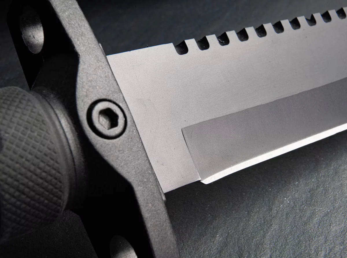 Nóż survivalowy Boker Magnum John Jay Survival Knife — zdjęcie 6