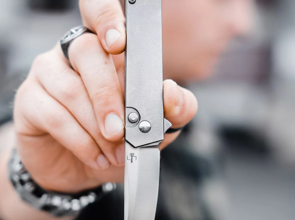 Nóż składany Boker Plus Kwaiken Push Button Flipper 01BO619 — zdjęcie 4