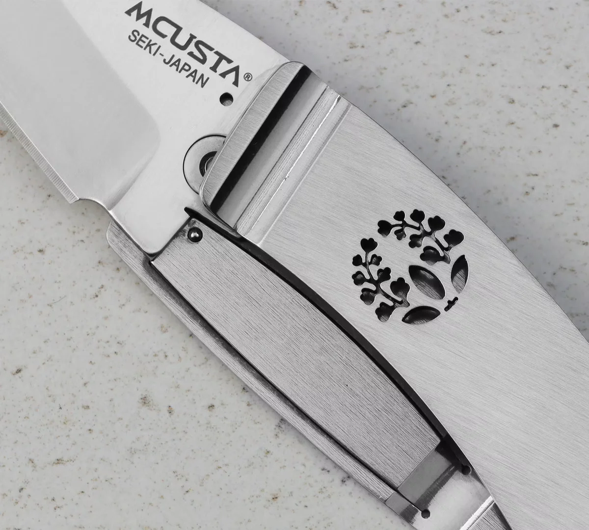 Mcusta Money Klip Fuji Nóż Składany AUS-8 Ostrze 5 cm — zdjęcie 5
