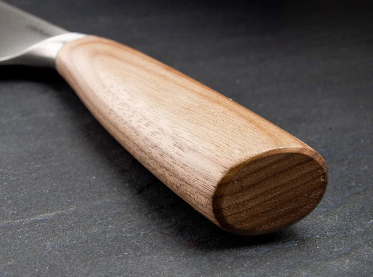 Nóż Santoku Boker Solingen Core Walnut z Kullenschliffem — zdjęcie 3