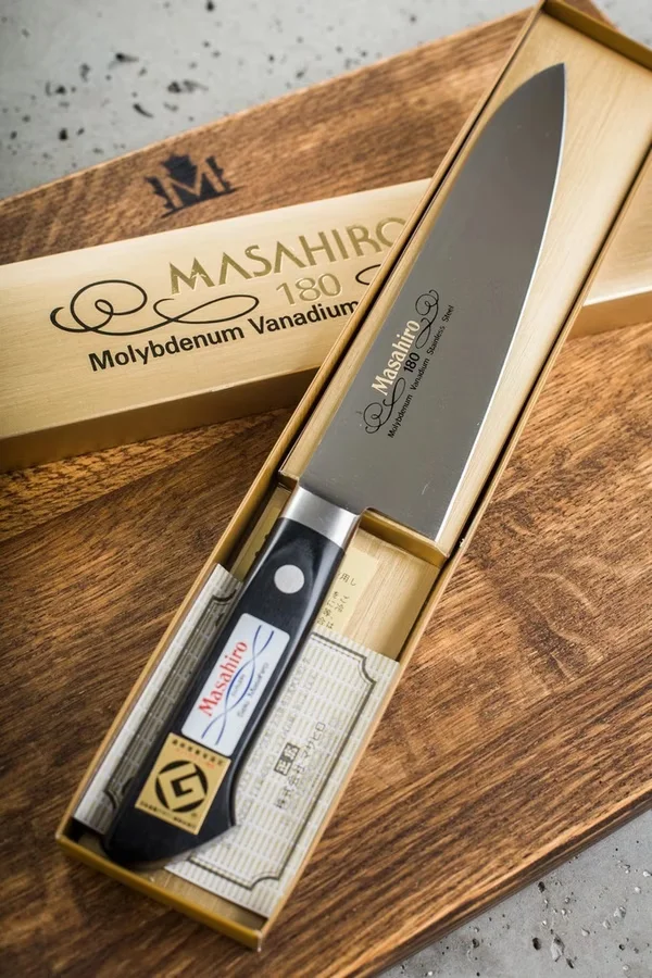 Masahiro MV Chef Nóż Szefa Kuchni 18 cm — zdjęcie 2