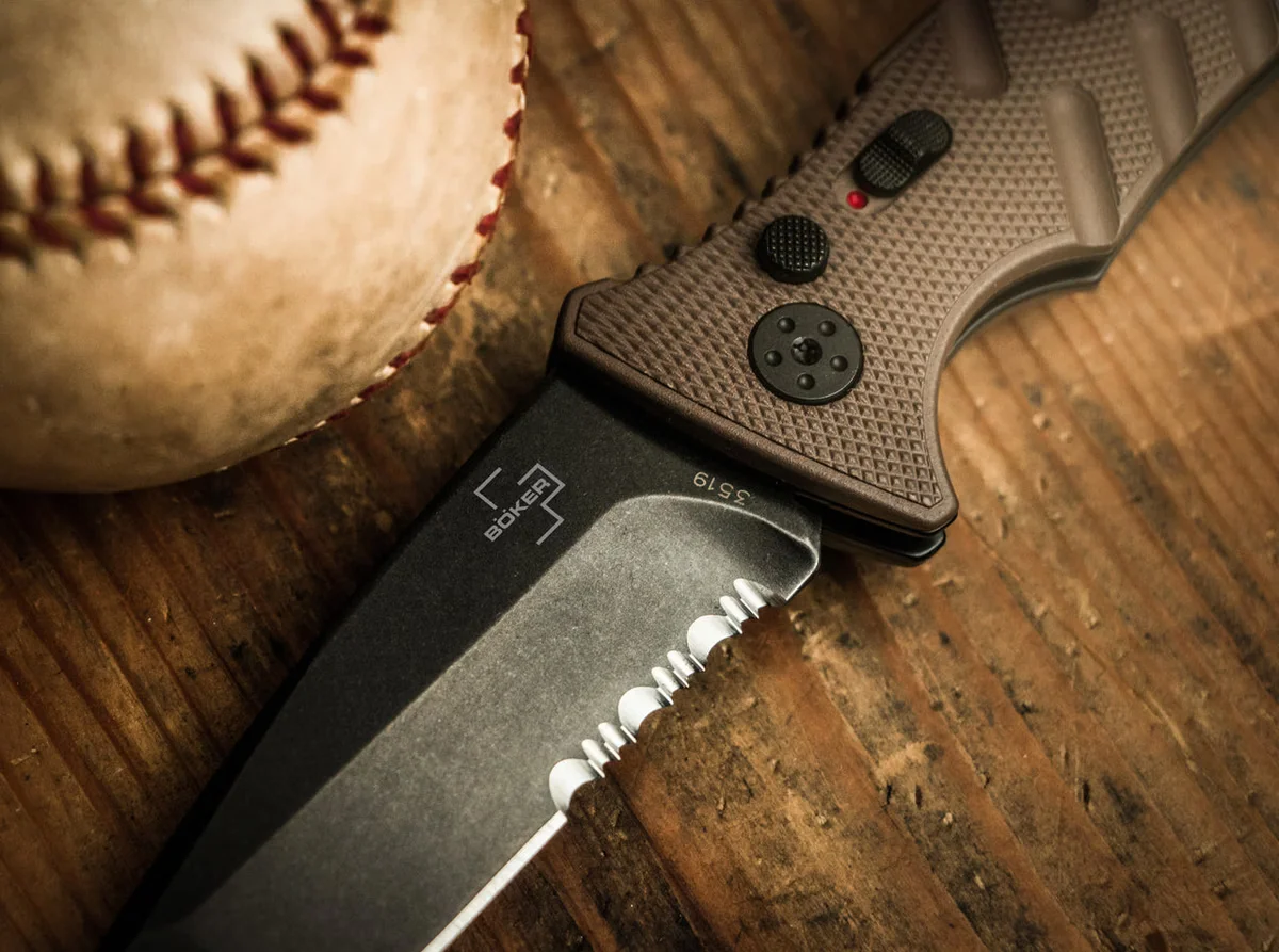Nóż Böker Plus Strike Coyote Tanto — zdjęcie 3