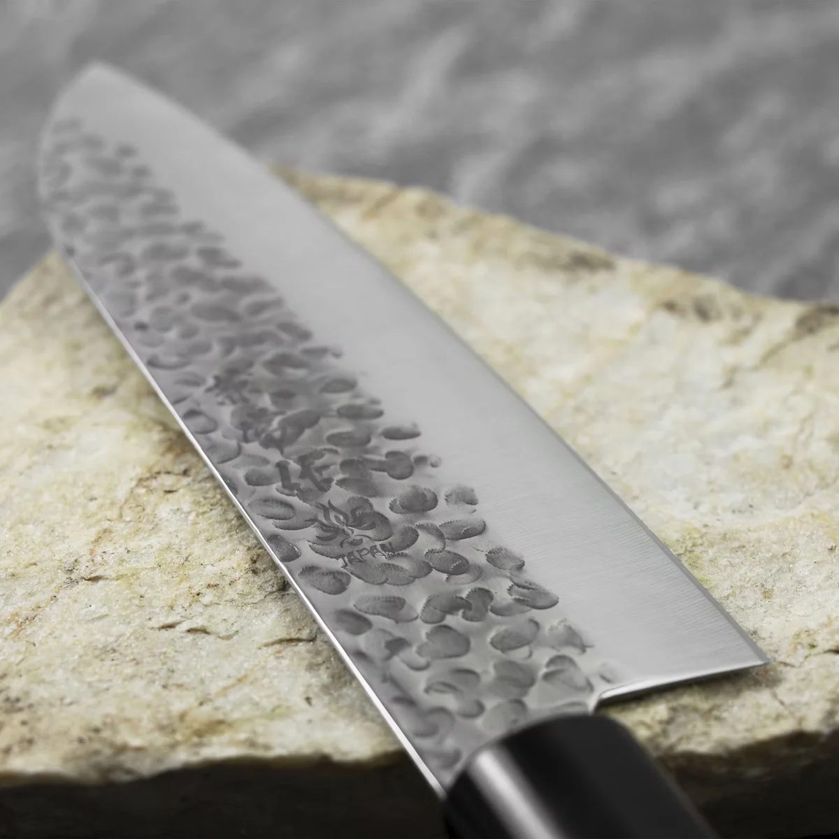 Kanetsune Seki 950 DSR-1K6 Nóż Santoku 16,5 cm — zdjęcie 6