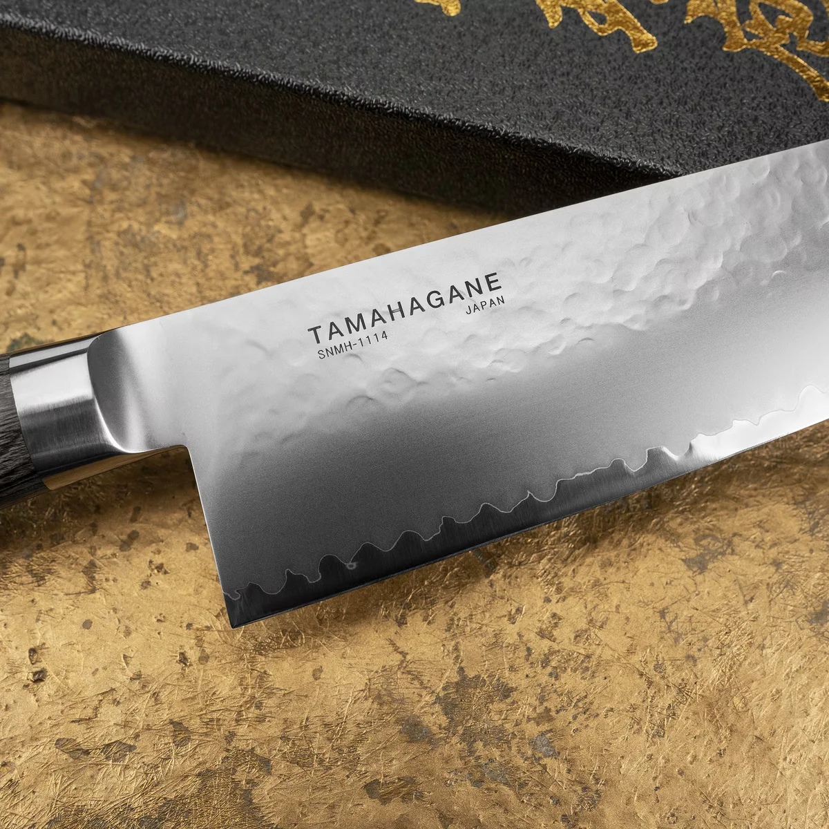 Tamahagane Tsubame Black VG-5 Nóż Santoku 17,5 cm — zdjęcie 2