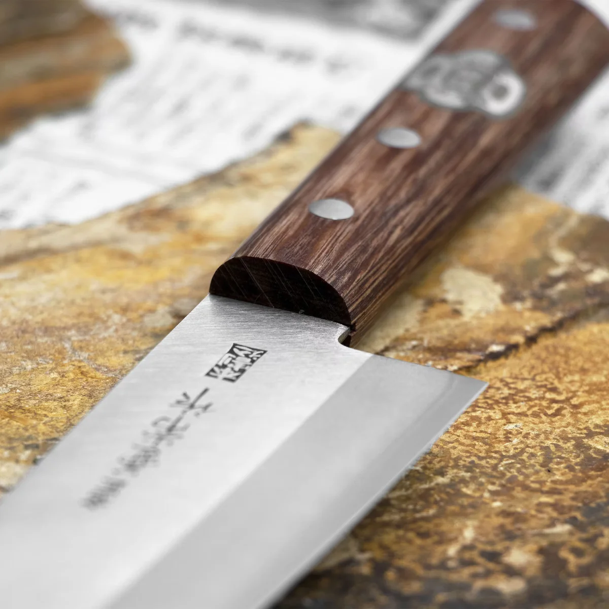 Kanetsune 1000 Shiro-2/SS Nóż Santoku 16,5 cm — zdjęcie 3
