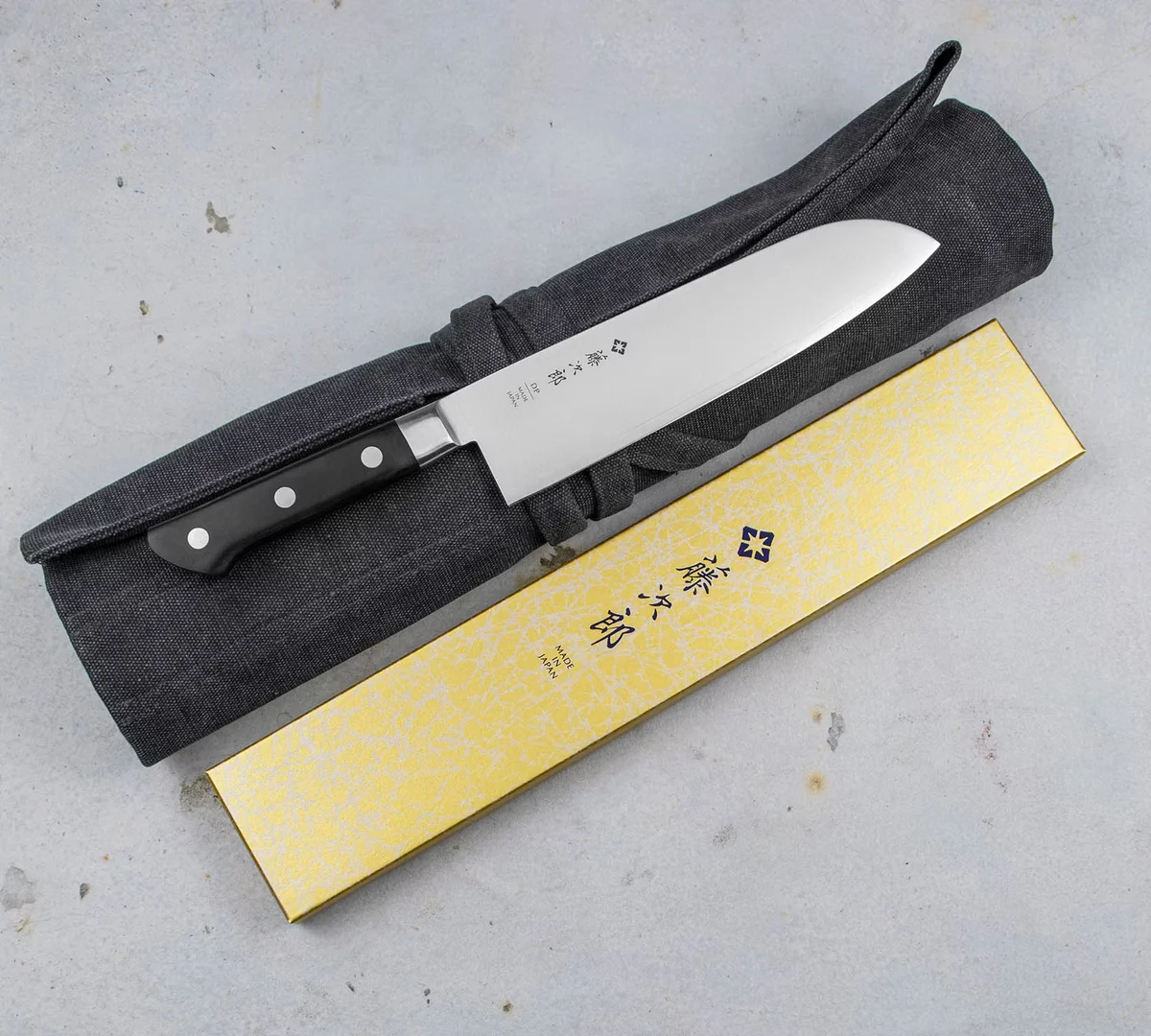 Tojiro Classic VG-10 Nóż Santoku 21 cm — zdjęcie 8