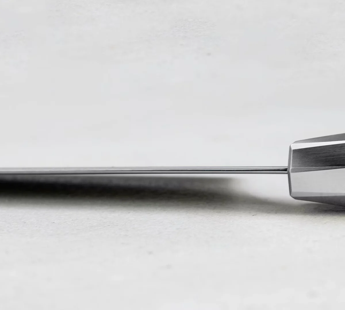 Mcusta Zanmai Beyond Aogami Super Nóż Santoku 18 cm — zdjęcie 9