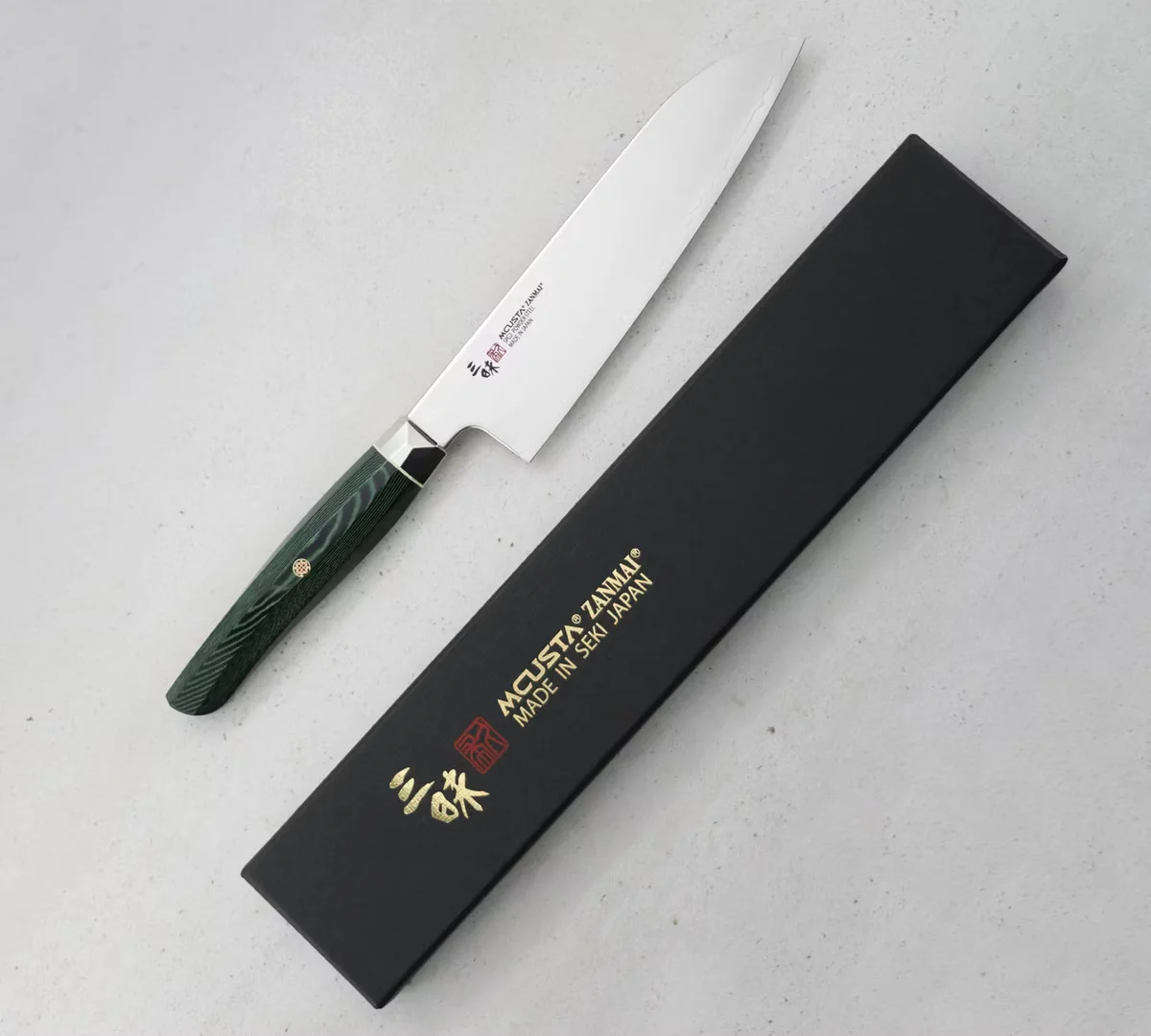Mcusta Zanmai Green Revolution SPG2 Nóż Santoku 18 cm — zdjęcie 3
