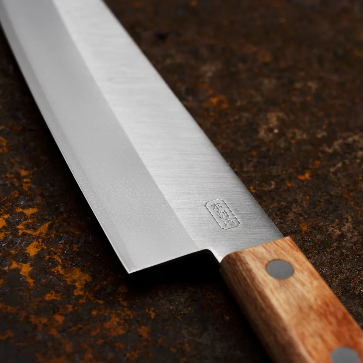 Kanetsune Seki 510 Shiro-2/SS Nóż Szefa Kuchni Gyuto 18 cm — zdjęcie 10