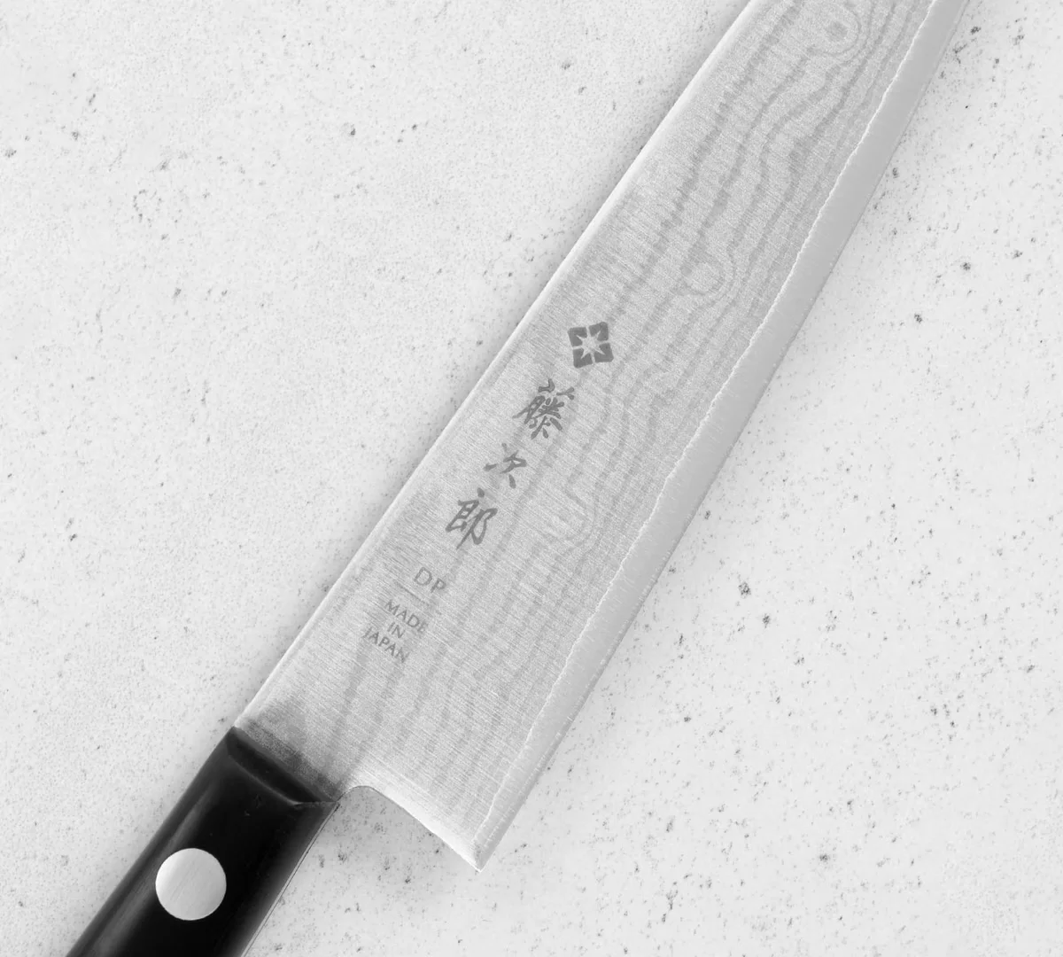 Tojiro Basic Damascus VG-10 Nóż uniwersalny 13,5 cm — zdjęcie 3