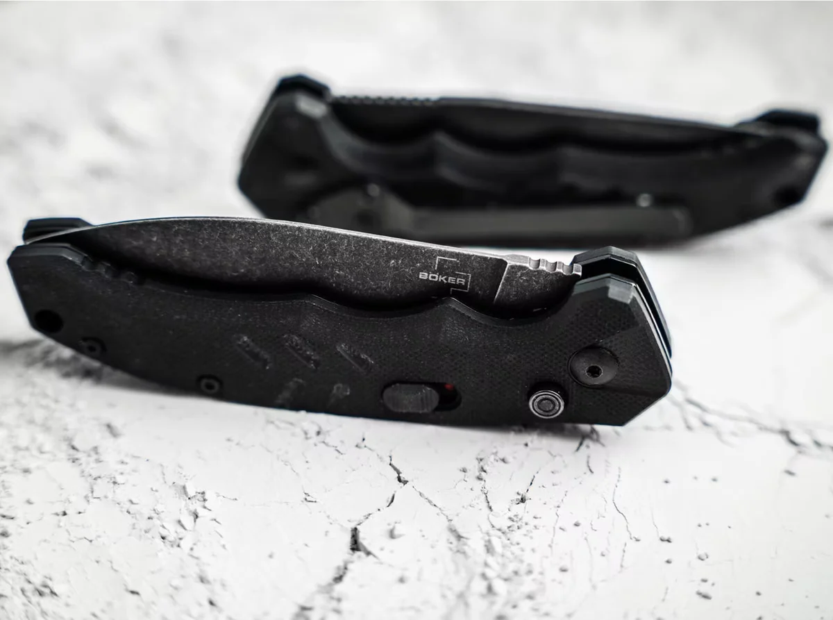Nóż automatyczny Böker Plus Intention II Dagger — zdjęcie 7