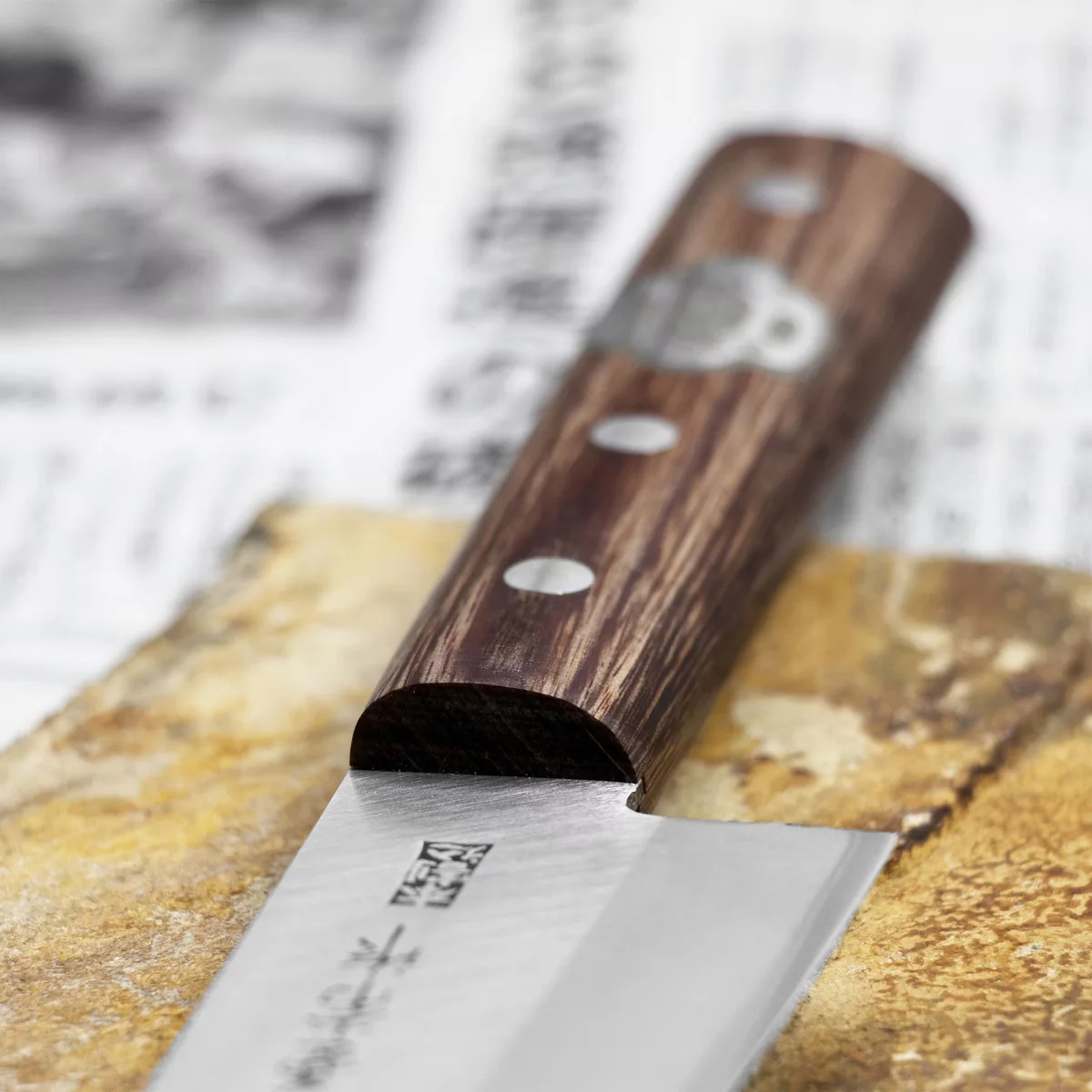 Kanetsune 1000 Shiro-2/SS Nóż Szefa Kuchni 18 cm — zdjęcie 4