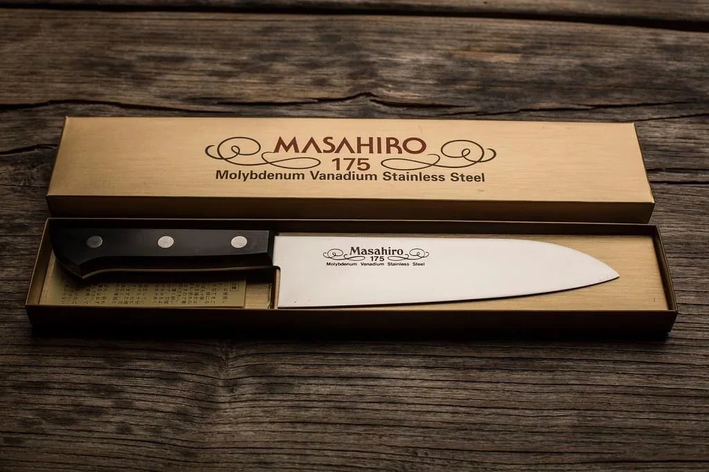 Masahiro BWH Santoku - Nóż uniwersalny 17.5 cm — zdjęcie 3