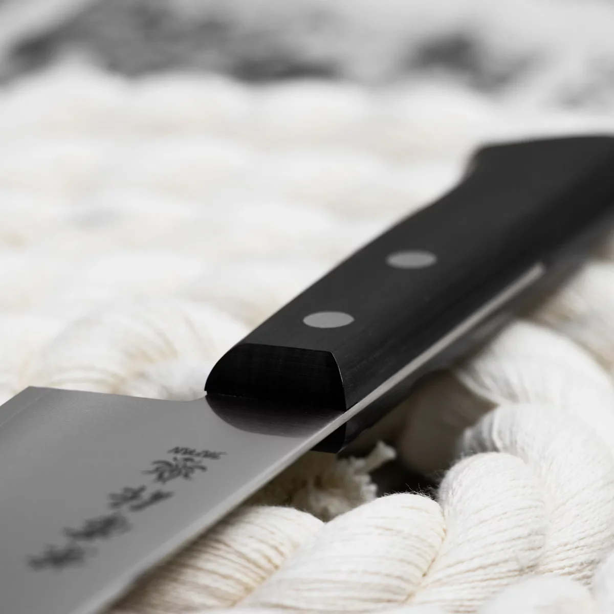 Kanetsune 5500 VG-2 Nóż Santoku 16,5 cm — zdjęcie 7