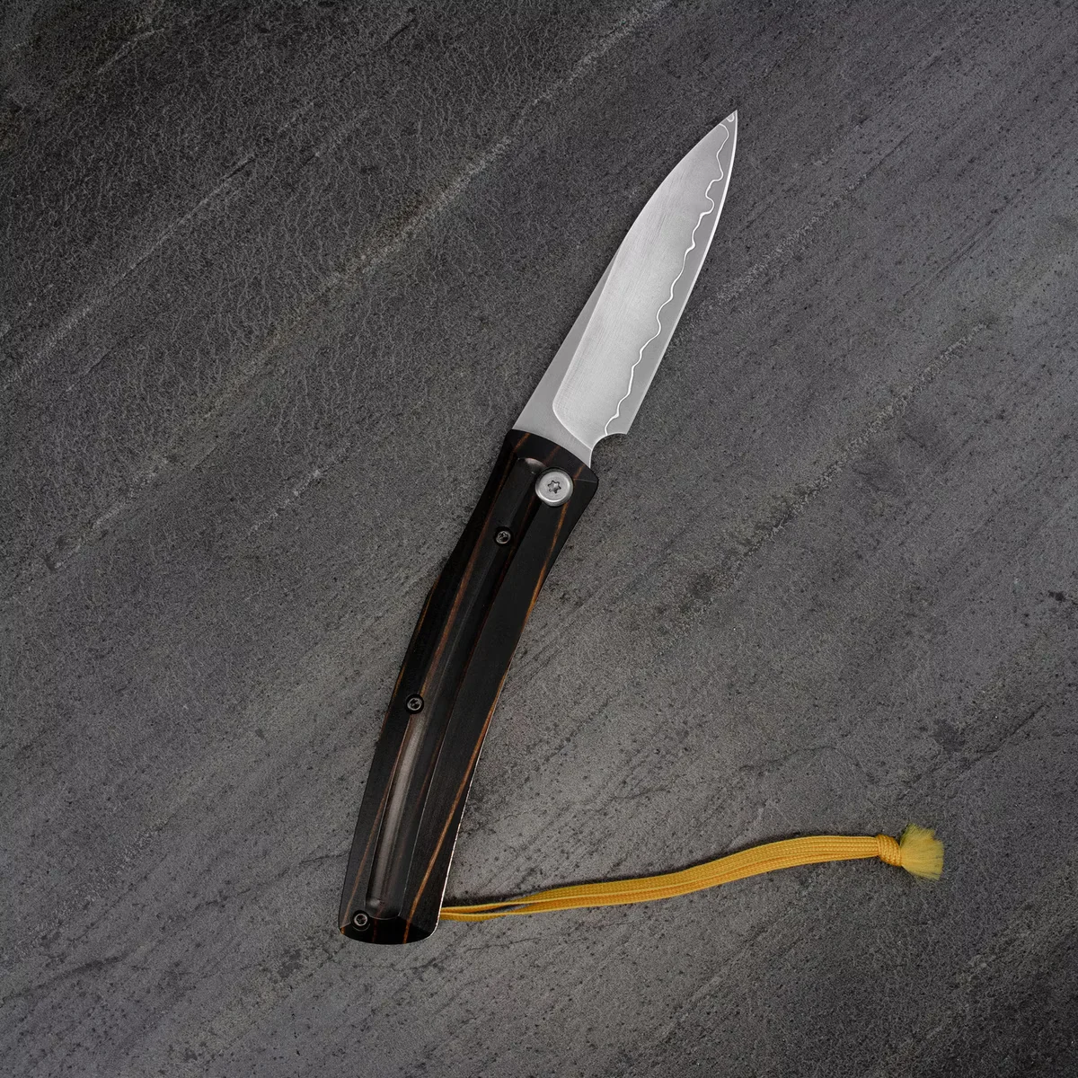 Mcusta Friction Folder Nóż Składany Czarno-Żółty VG-10 7,5 cm — zdjęcie 12