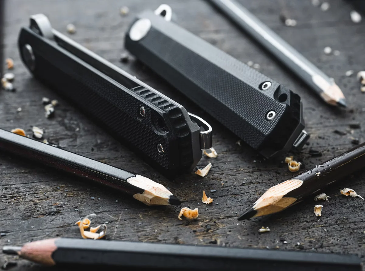 Nóż składany Böker Plus Cataclyst Flipjoint 42 ze stali 440C i G10 — zdjęcie 4