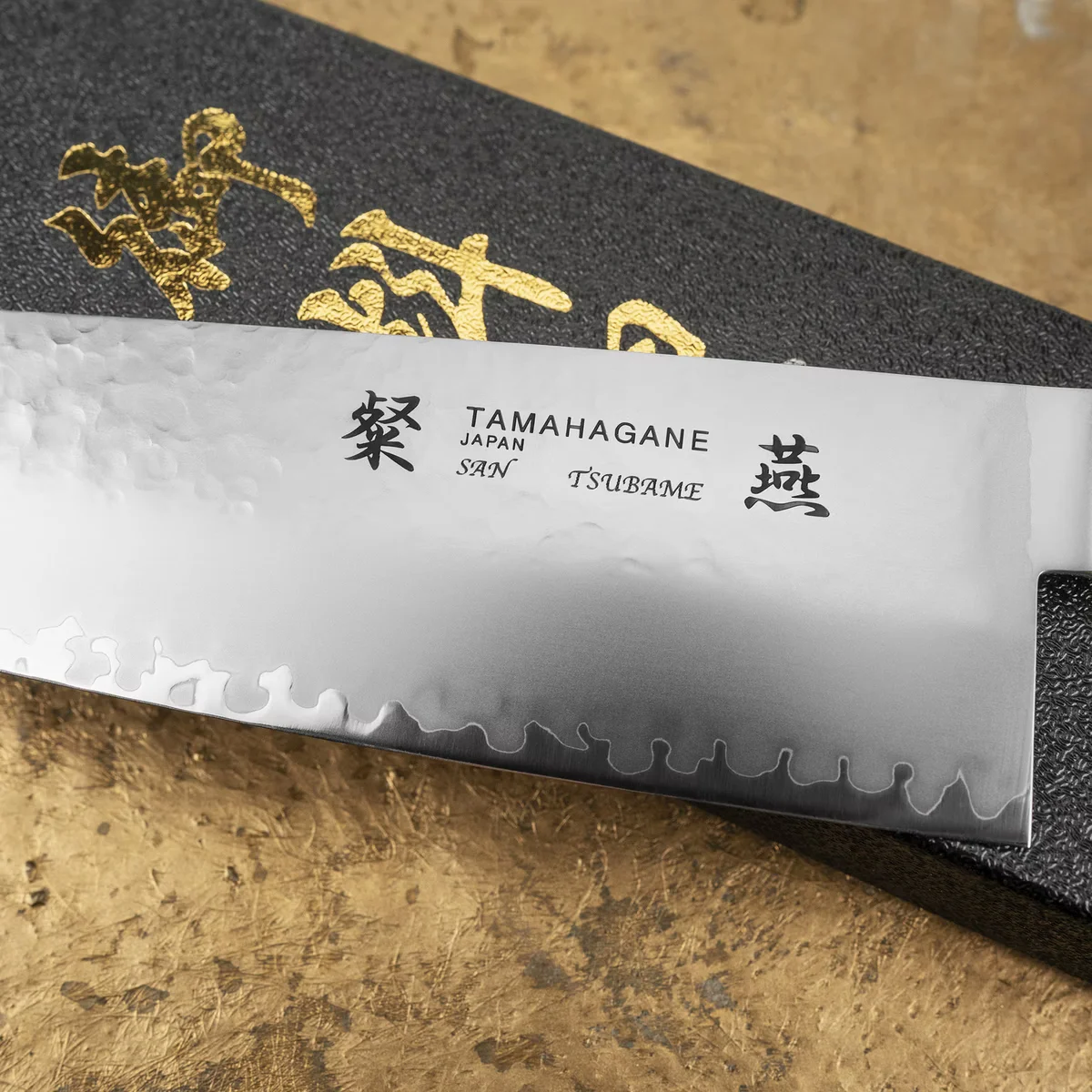 Tamahagane Tsubame Black VG-5 Nóż Santoku 17,5 cm — zdjęcie 3