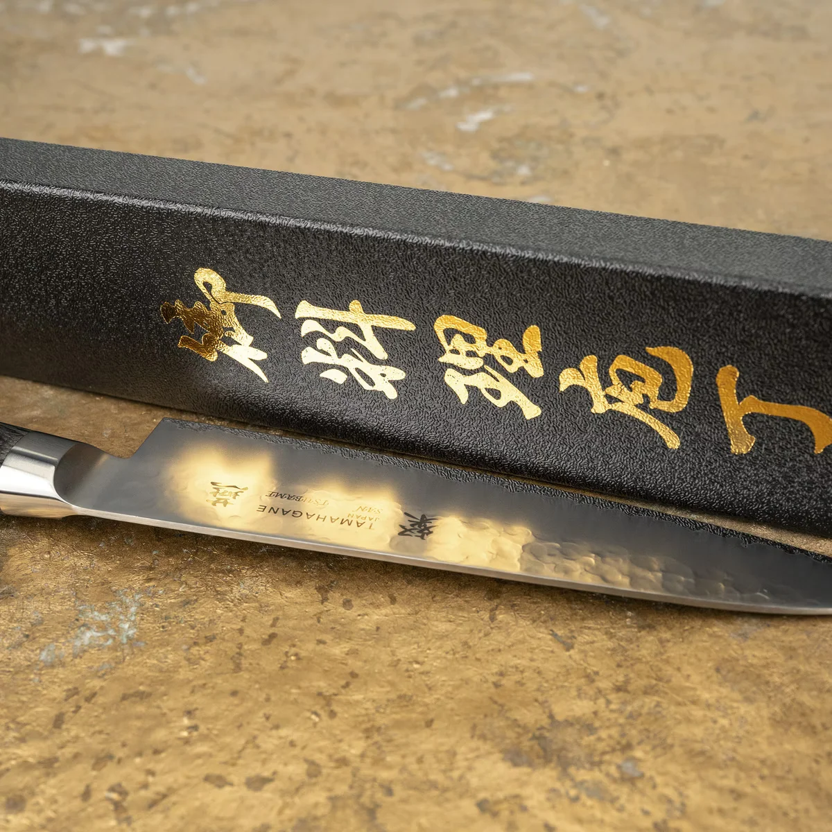 Tamahagane Tsubame Black VG-5 Nóż Szefa 18 cm — zdjęcie 4