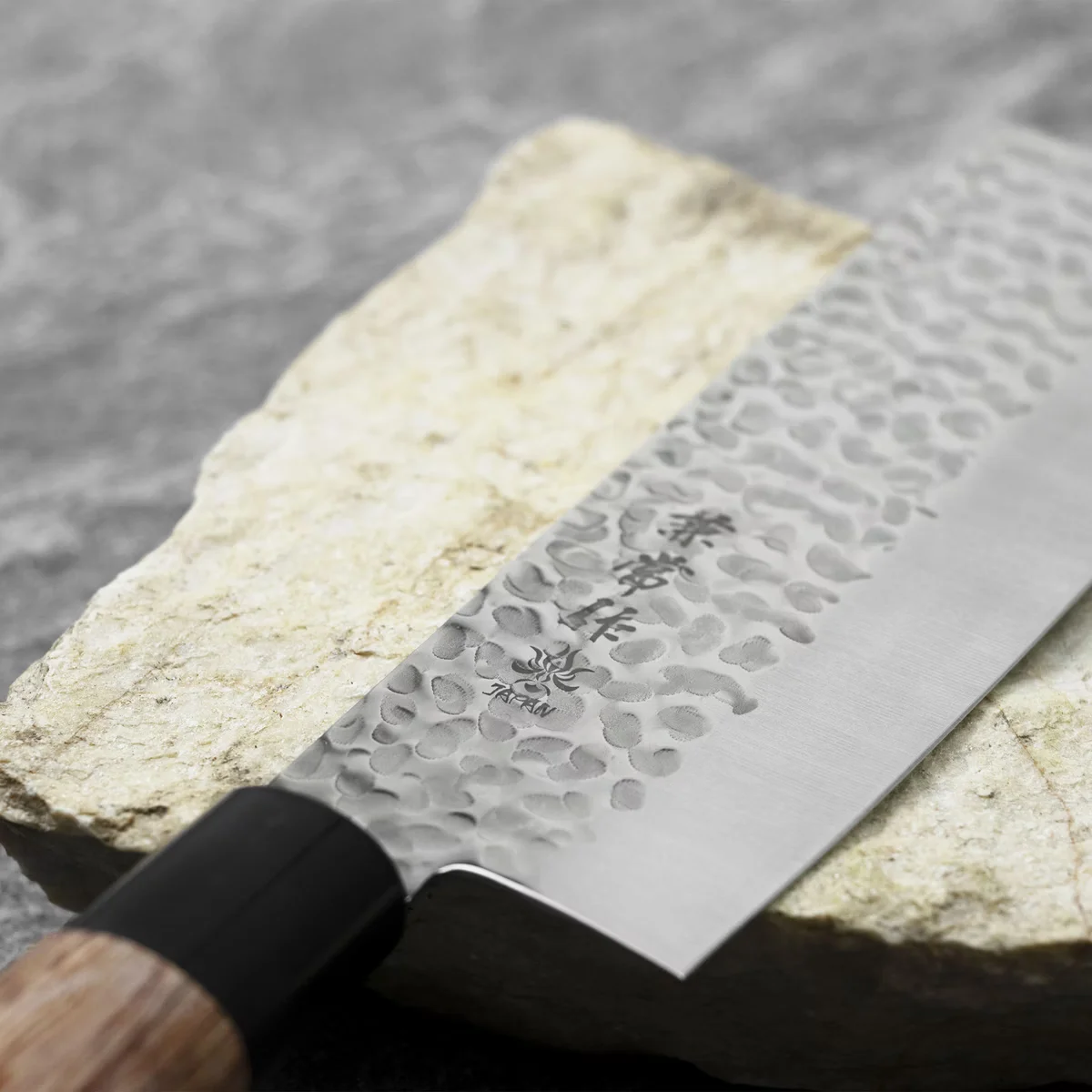 Kanetsune Seki Nóż Nakiri 950 DSR-1K6 do Warzyw 16,5 cm — zdjęcie 3