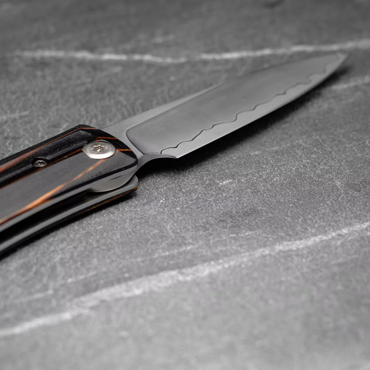 Mcusta Friction Folder Nóż Składany Czarno-Żółty VG-10 7,5 cm — zdjęcie 7