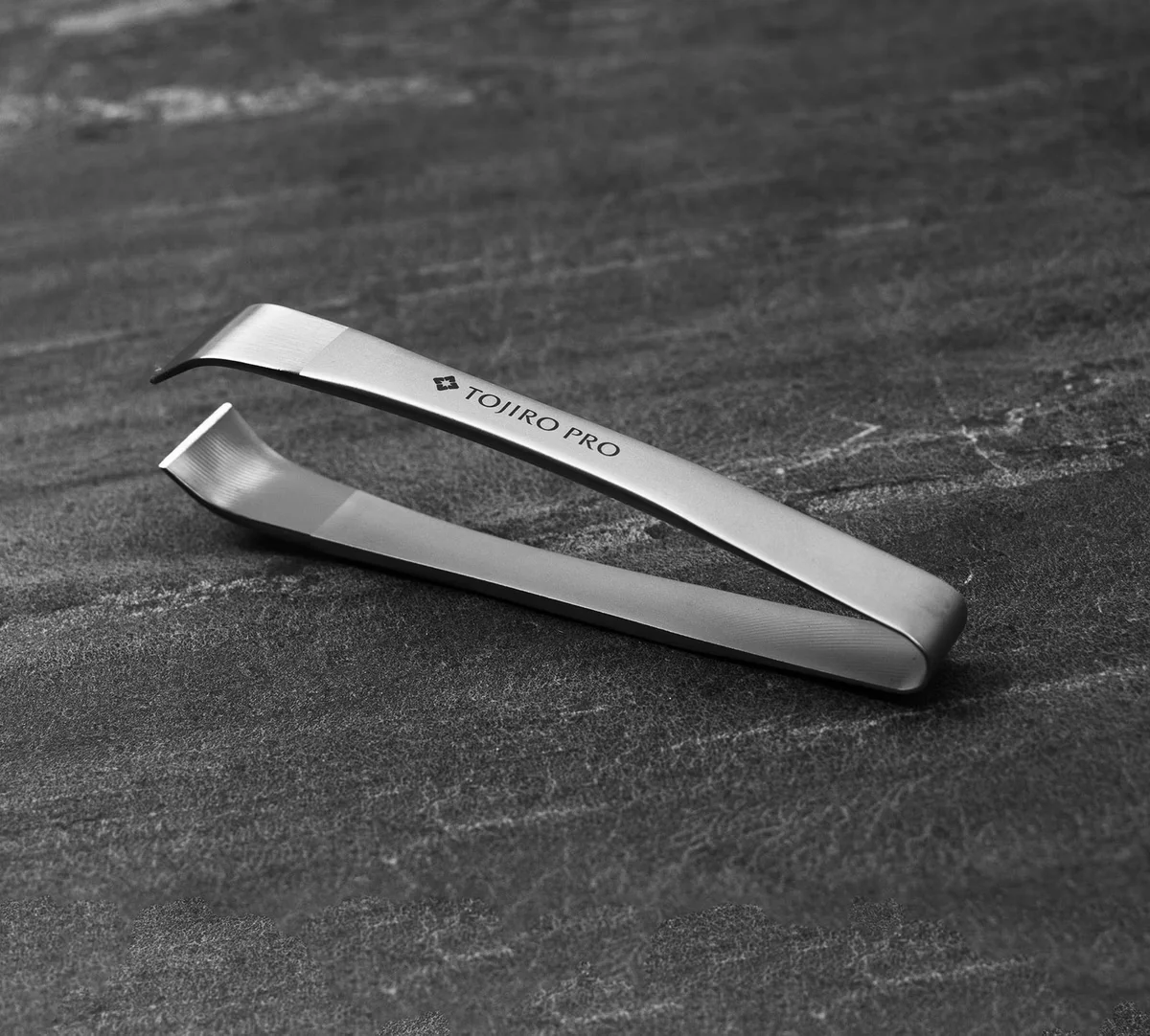 Szczypce do ości proste Tojiro F-642, 11.5 cm — zdjęcie 4