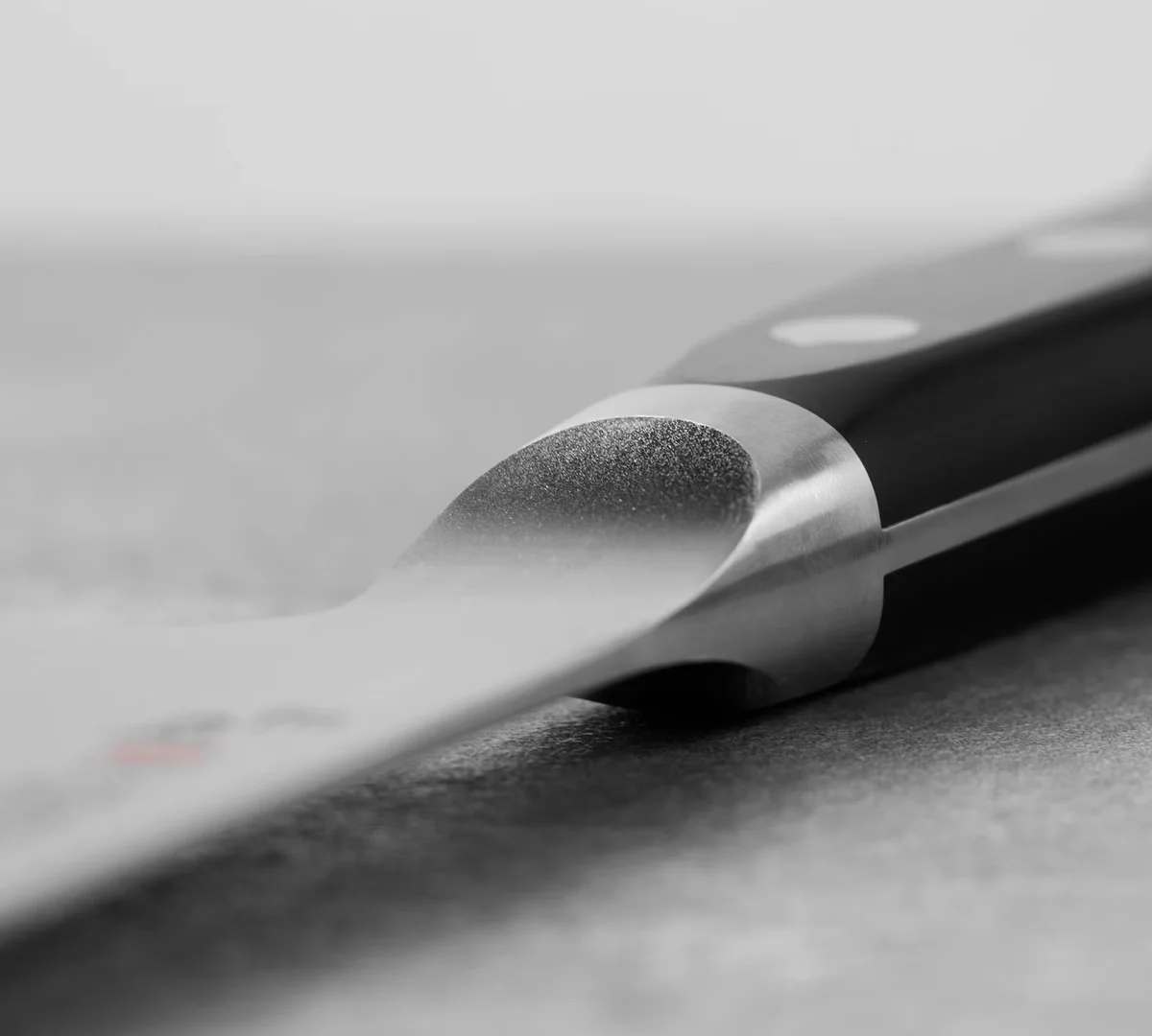 Mcusta Zanmai Classic Damascus VG-10 Pakka Nóż do Pieczywa 23 cm — zdjęcie 8